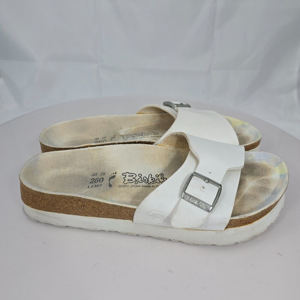 Birki's Birkenstock Women 9/40 Narrow White Single Strap Buckle Platform Sandals